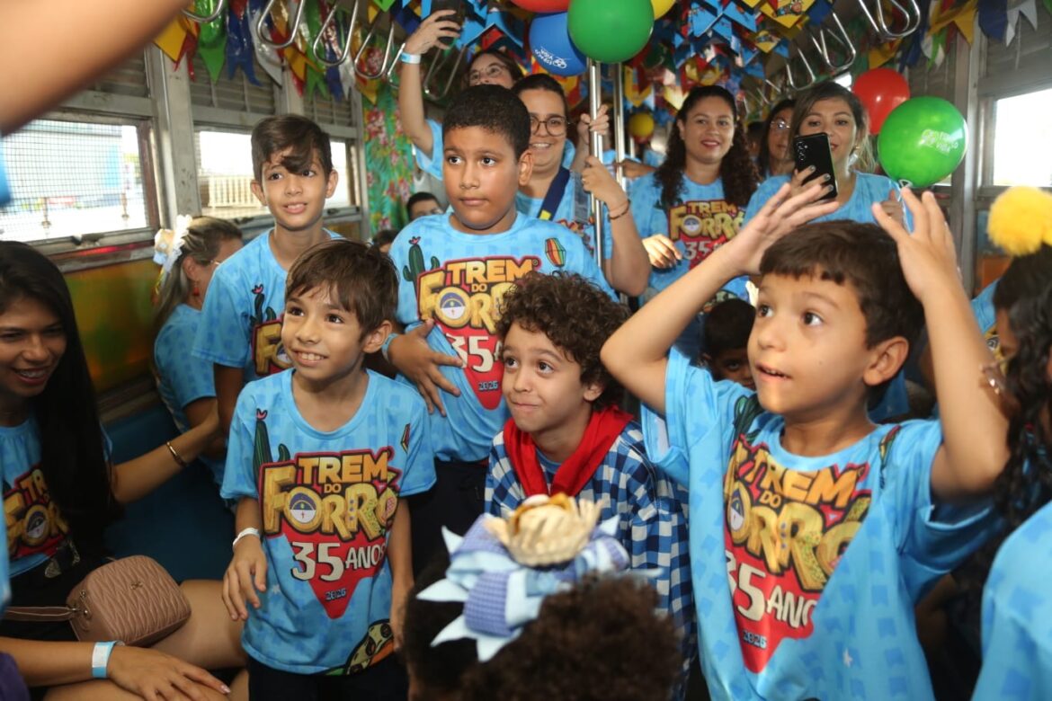 Trem do Forró encerra temporada com dois vagões inclusivos na composição