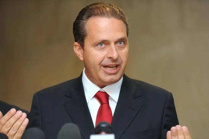 A VISÃO DE EDUARDO CAMPOS QUE VIABILIZOU A FACULDADE DE MEDICINA DE OLINDA